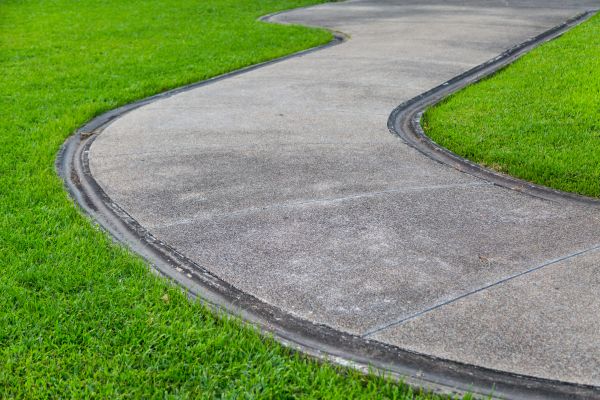 Cost of Concrete Sidewalk Construction in Folsom