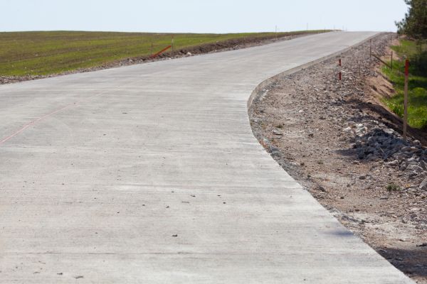 Cost of Driveway Cementing in Folsom